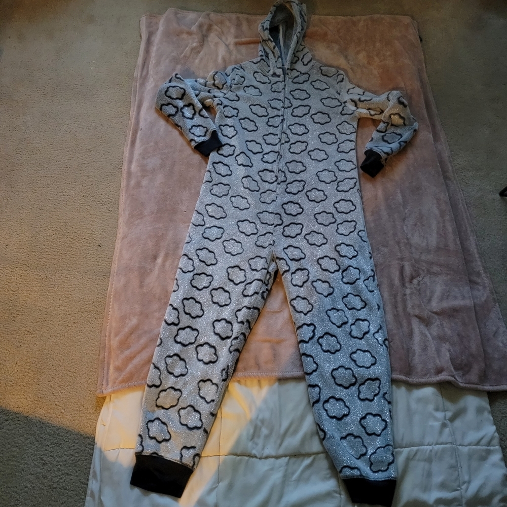 So Intimates Super Soft Cloud Onesie Large